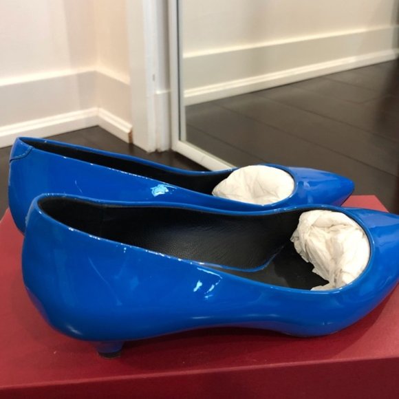 Giuseppe Zanotti short heel blue patent pumps - Picture 5 of 6